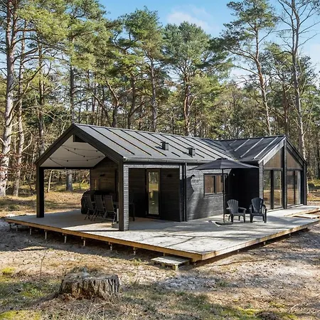 4 Bedroom Amazing In *