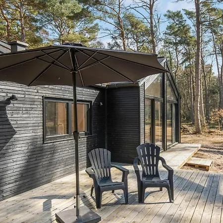 Ferienhaus 4 Bedroom Amazing In